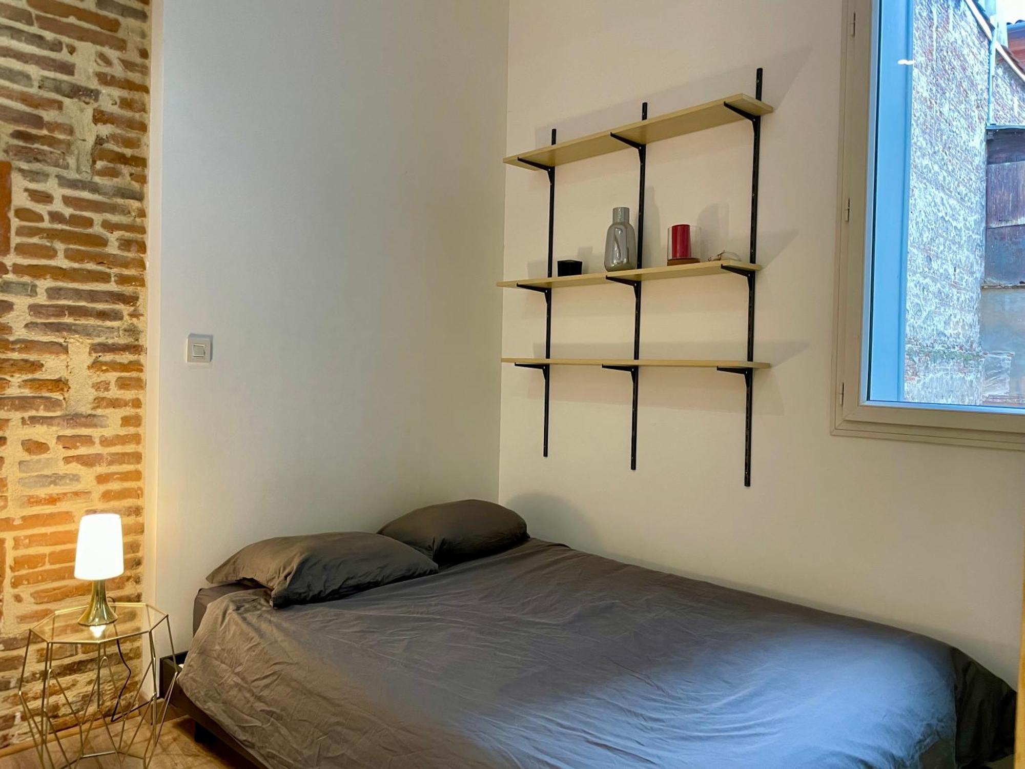 Capitole, Grand T1 Bis, Lumineux, Neuf. Appartement
