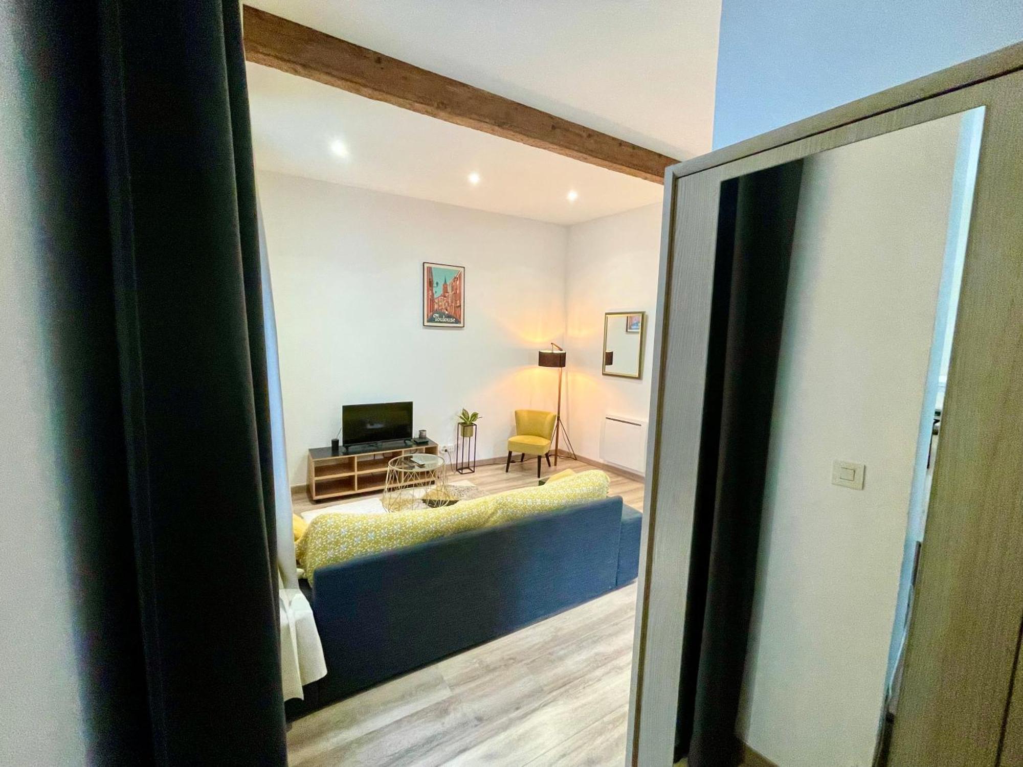 Capitole, Grand T1 Bis, Lumineux, Neuf. Appartement